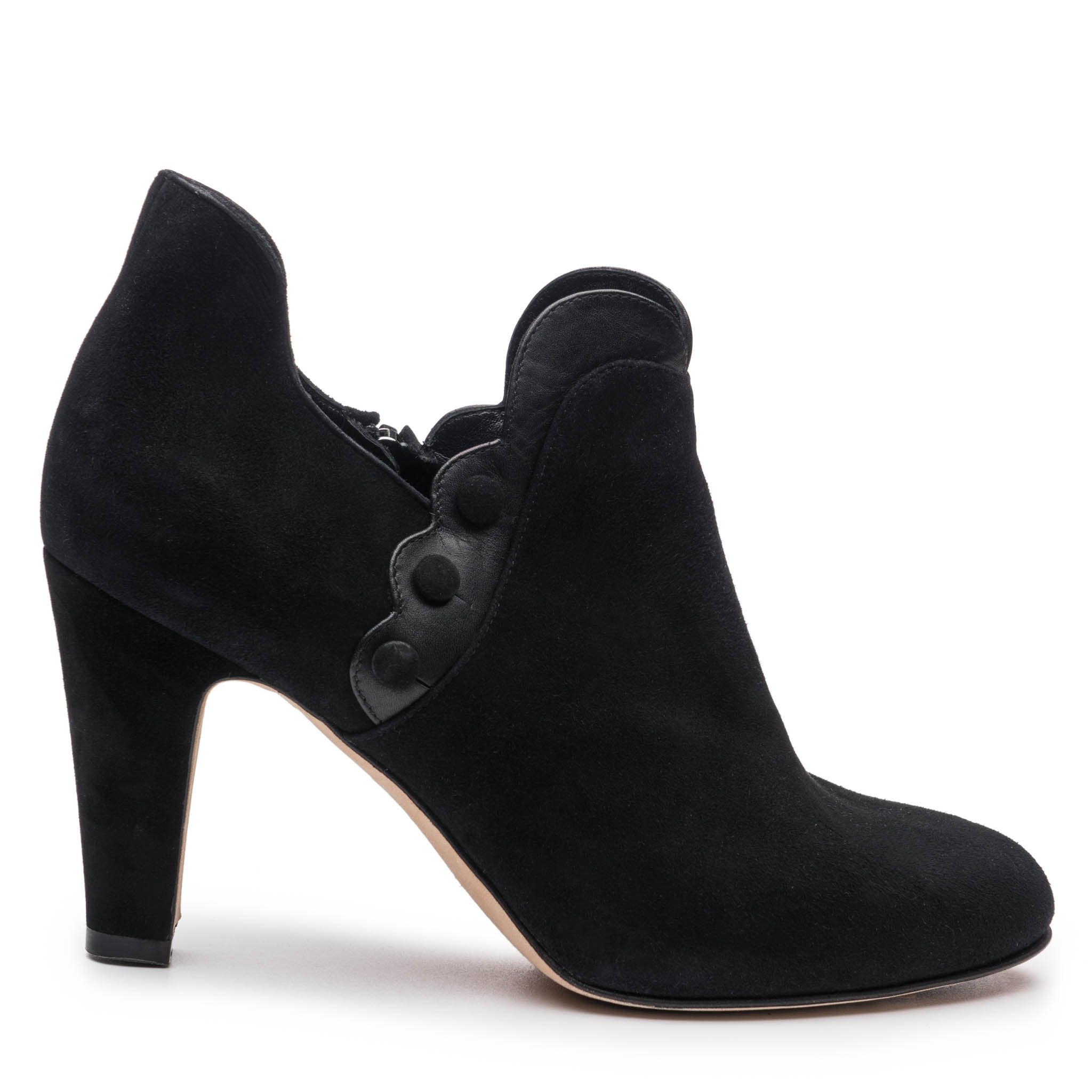 COLOR|Black Suede